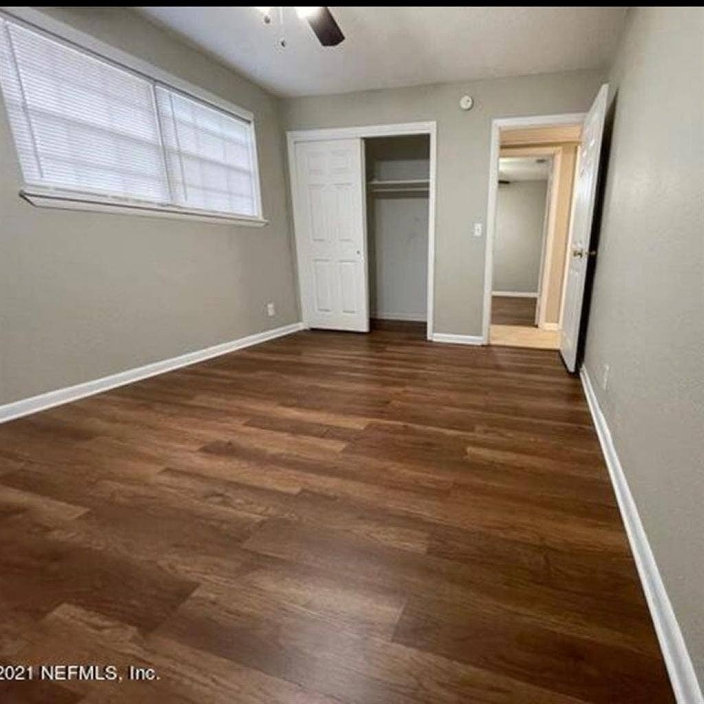 Private Room for Rent on Westside