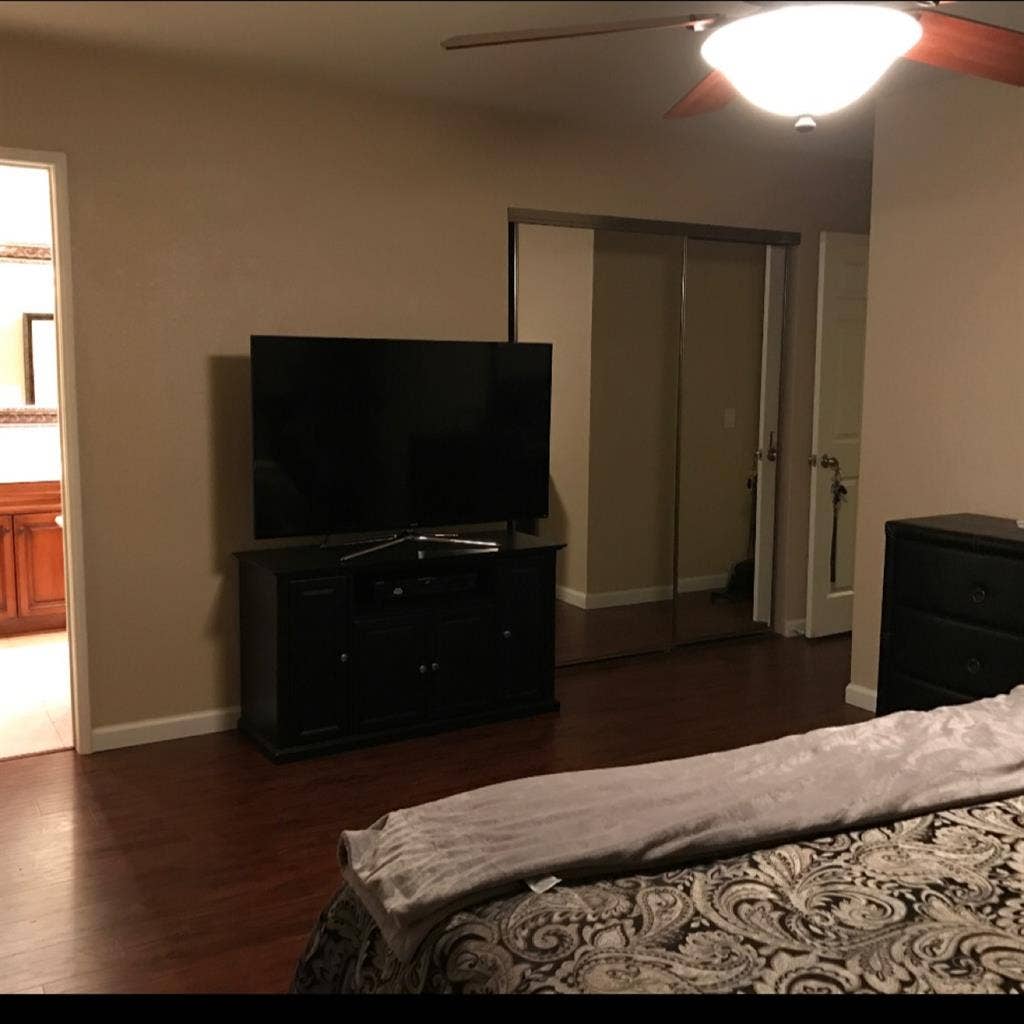 Rooms for rent in my La Verne home