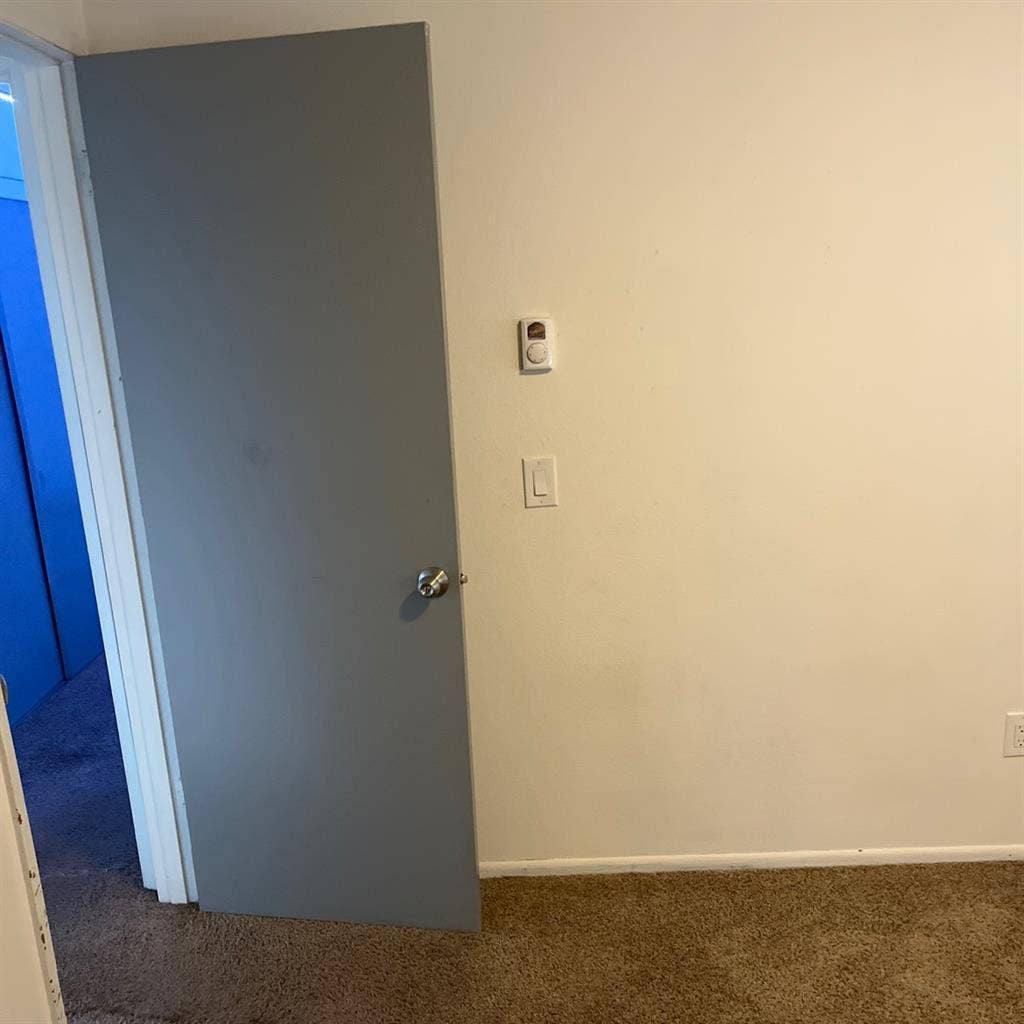 1 room for rent in bath