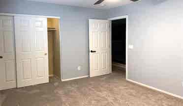 Unfurnished Room w/Furnished Option