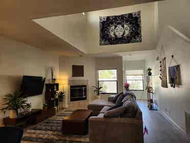 Master Bedroom-renovated townhouse