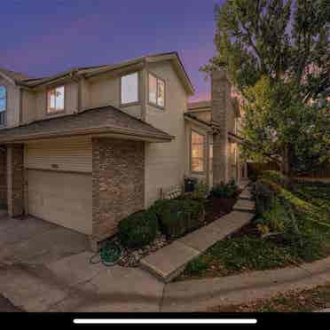 Private basement apartment Ready!