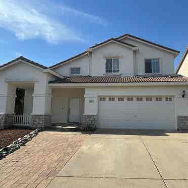 Beautiful Suburban Rocklin Home