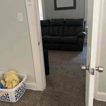 2nd bedroom for rent