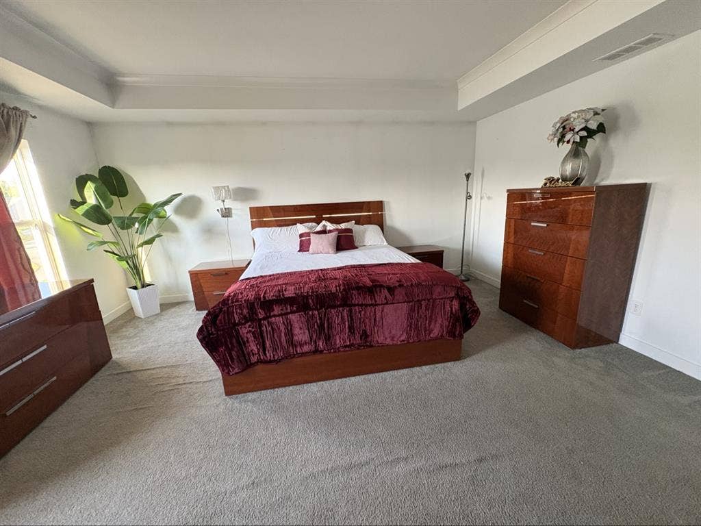 Furnished Master w/ Private Bath -2