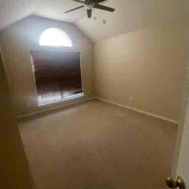 Two Beautiful Rooms w/ Pool avail