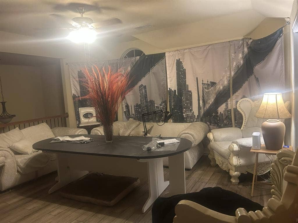 Mesquite rooms for rent, men only