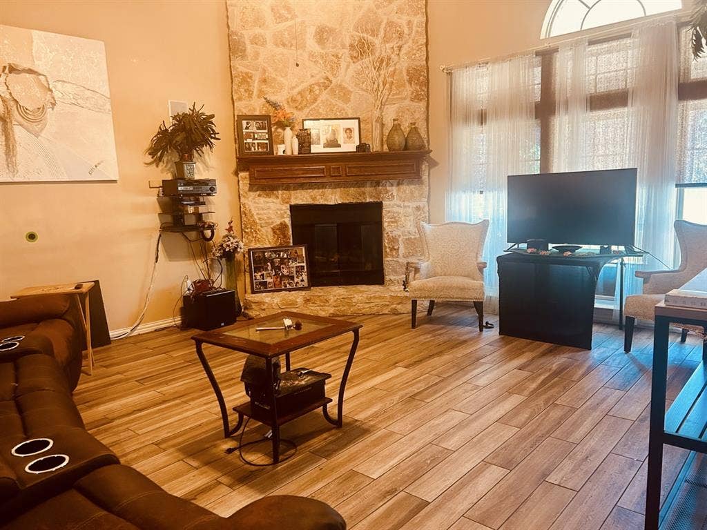 Mesquite rooms for rent, men only