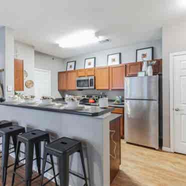 $/month Hill Place lease!