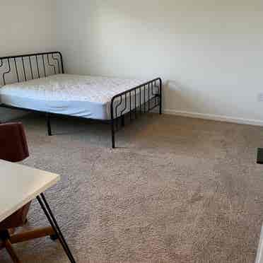 Spacious Room for rent