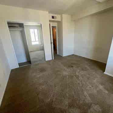 1 unfurnished Bed/bath w/ utilities