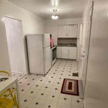 Rent Now-Central Oakland