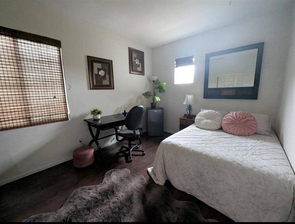 Temecula Furnished/Unfurnished Room