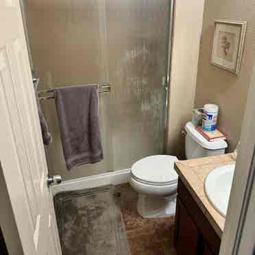 Room for rent in Firestone