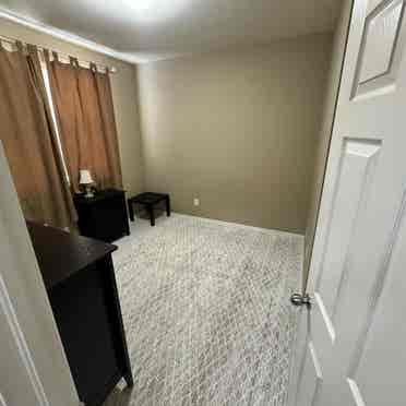 Room for rent in Firestone