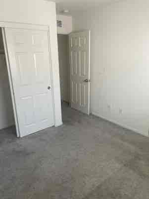 Room for rent in lake elsinore