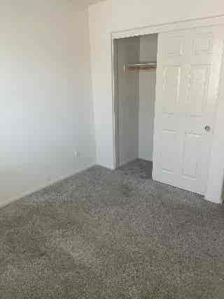 Room for rent in lake elsinore