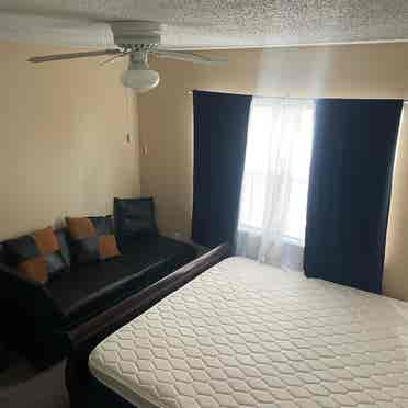 1Bedroom Month to Month