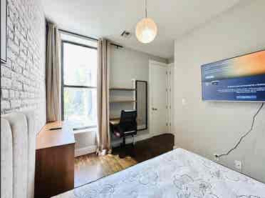 Furnished Room in Crown Heights