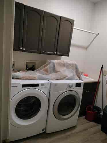 Large room for rent