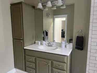 Ensuite Bedroom In Oldtown Longmont