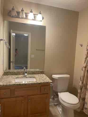 Large suite, 2 rooms, full bathroom