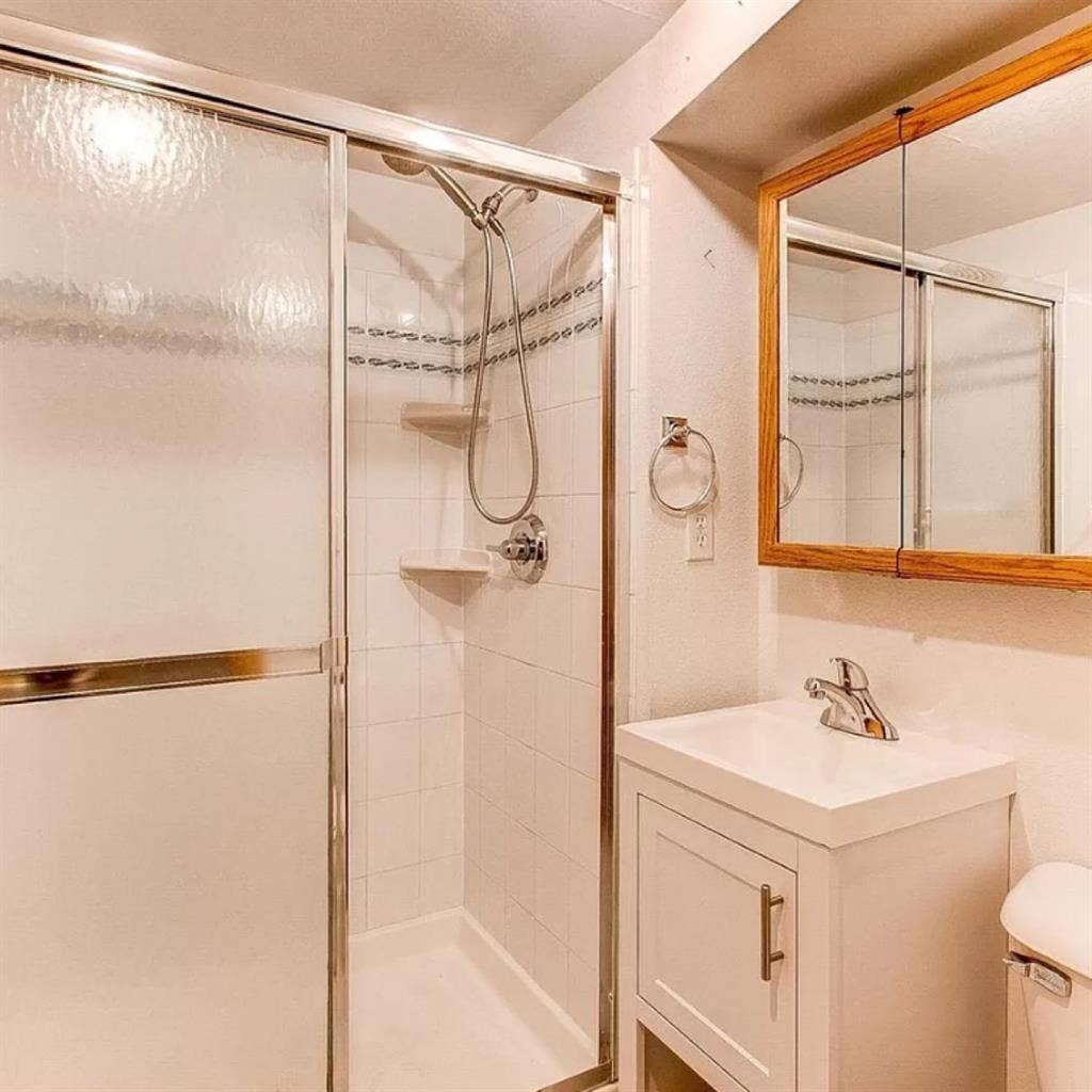 2 Room Private Suite w/ Bathroom