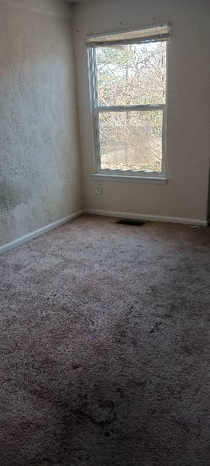 Room for rent in Virginia Beach