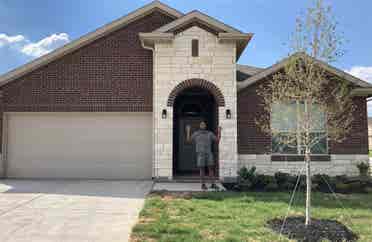 Clean Home In A Quiet Neighborhood