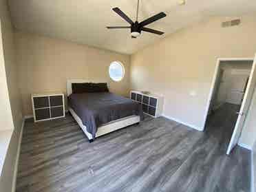 Large Bedroom For Rent in Paldale