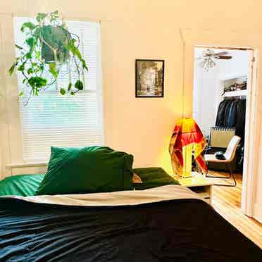 1 Bedroom w/attached office/studio