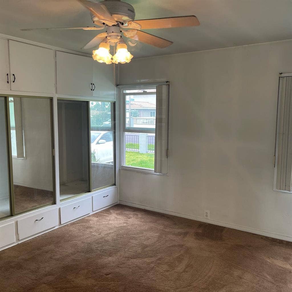 Room for Rent in Santa Ana