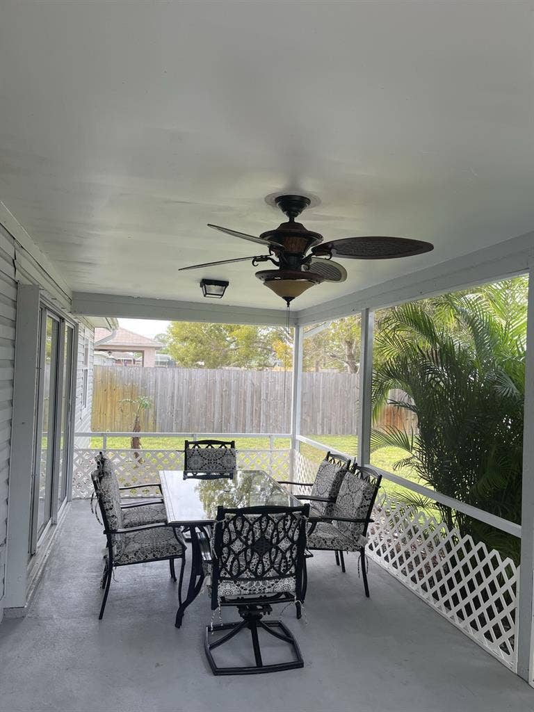 (PORT SAINT LUCIE) MALES ONLY