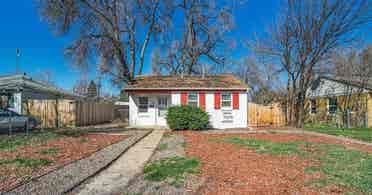 **Charming East Colfax Retreat**