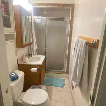 Room for Rent in Redwood City, CA