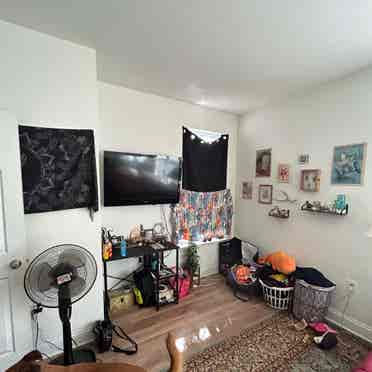 Looking to rent my room!