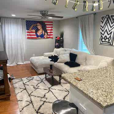 2 private rooms/bathrooms for rent