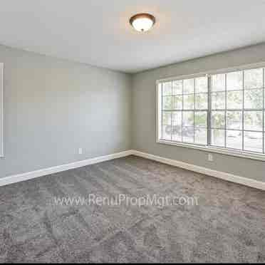 Large room for rent