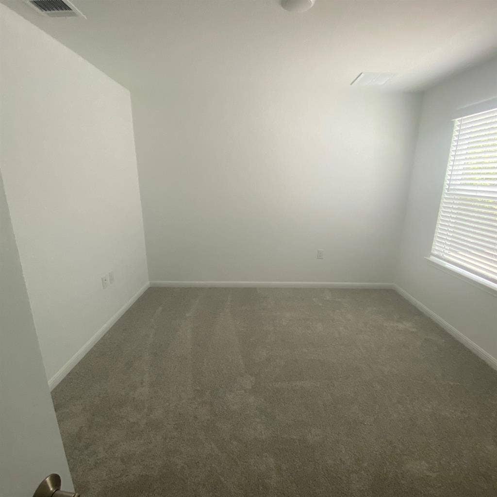 One bedroom in pflugerville