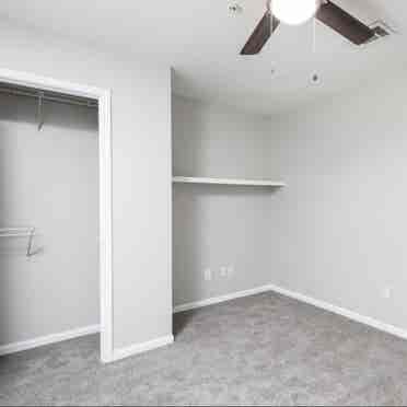 Private Br+Ba in Southside Apt