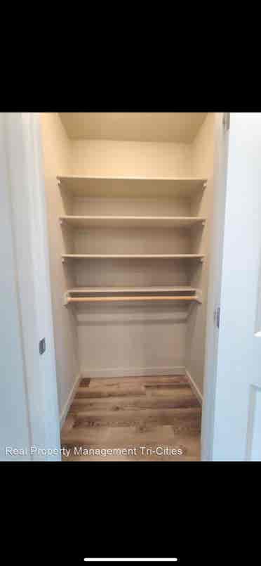 Furnished Room for Rent