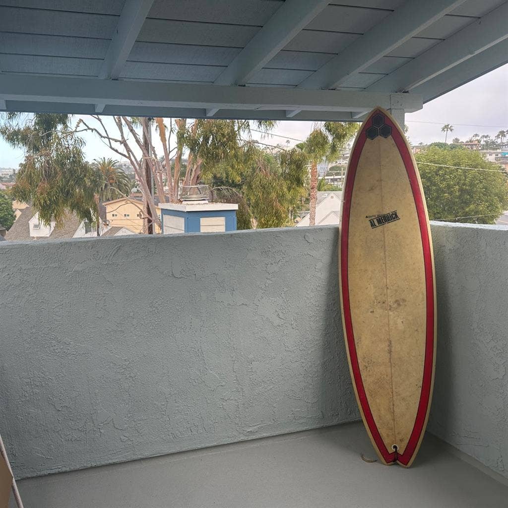 beach condo room
 - San Clemente