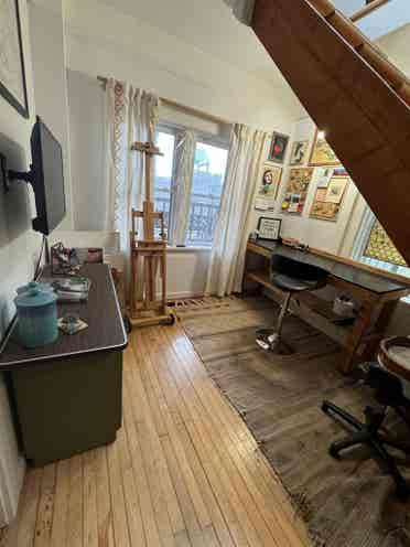 Fully-Furnished Artist Duplex