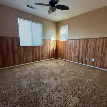 Tranquil Room In West Palmdale