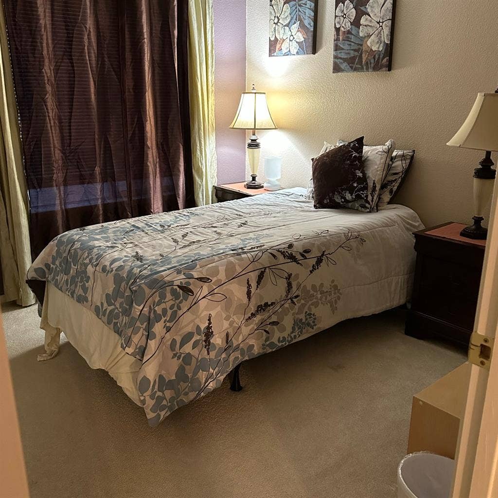 Private furnished room available