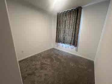 1 private bedroom in Manteca