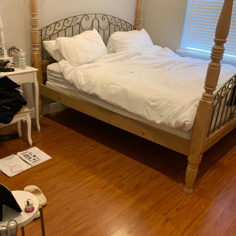 Room for rent in San Carlos Park