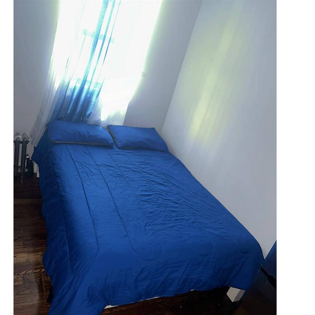 Room for rent UPTOWN MANHATTAN