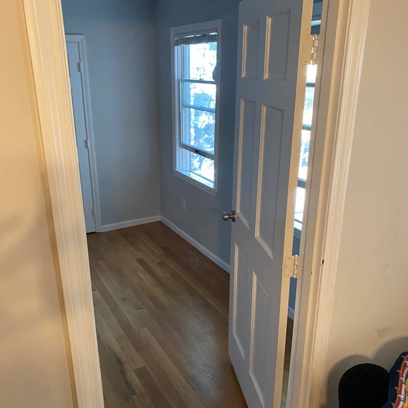 Bedroom with Closet!