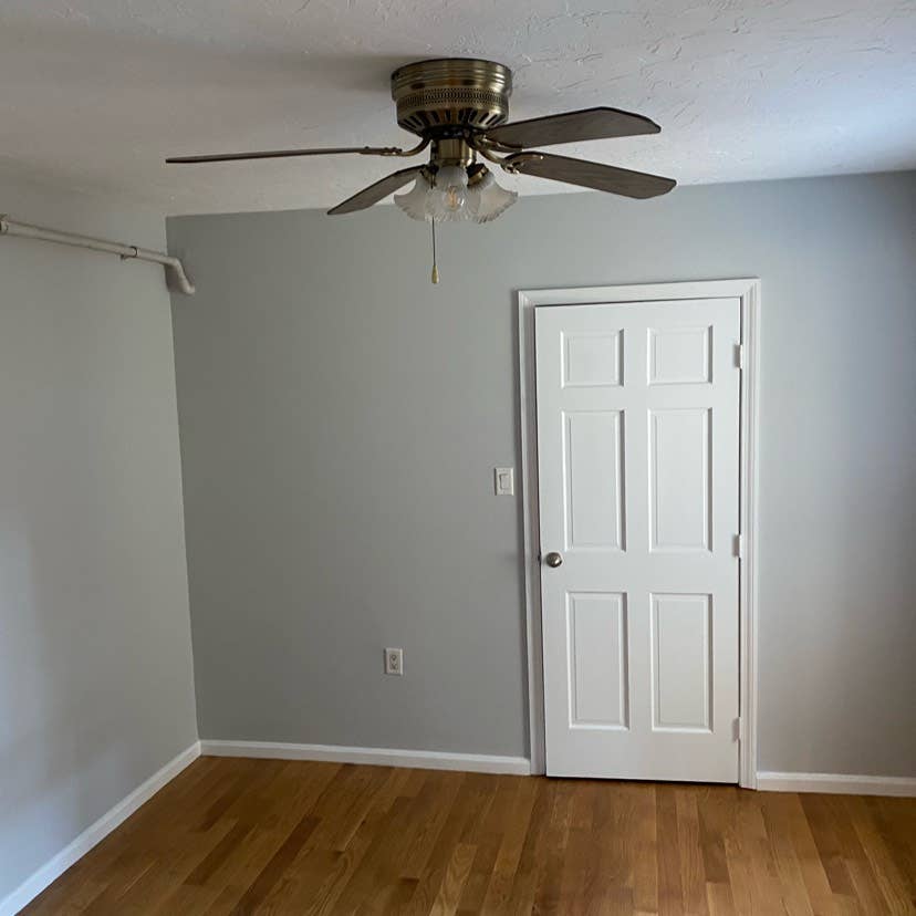 Bedroom with Closet!